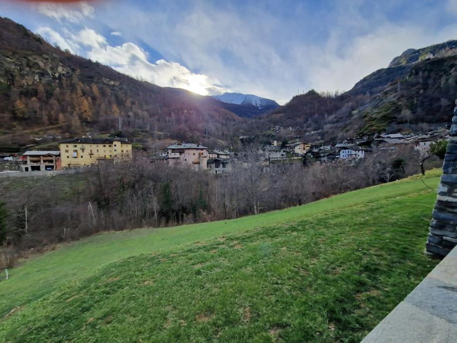 Little Paradise - Ampio Monolocale Arvier Esterno foto